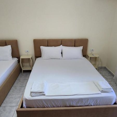 Apartament Teuta Përmet 외부 사진